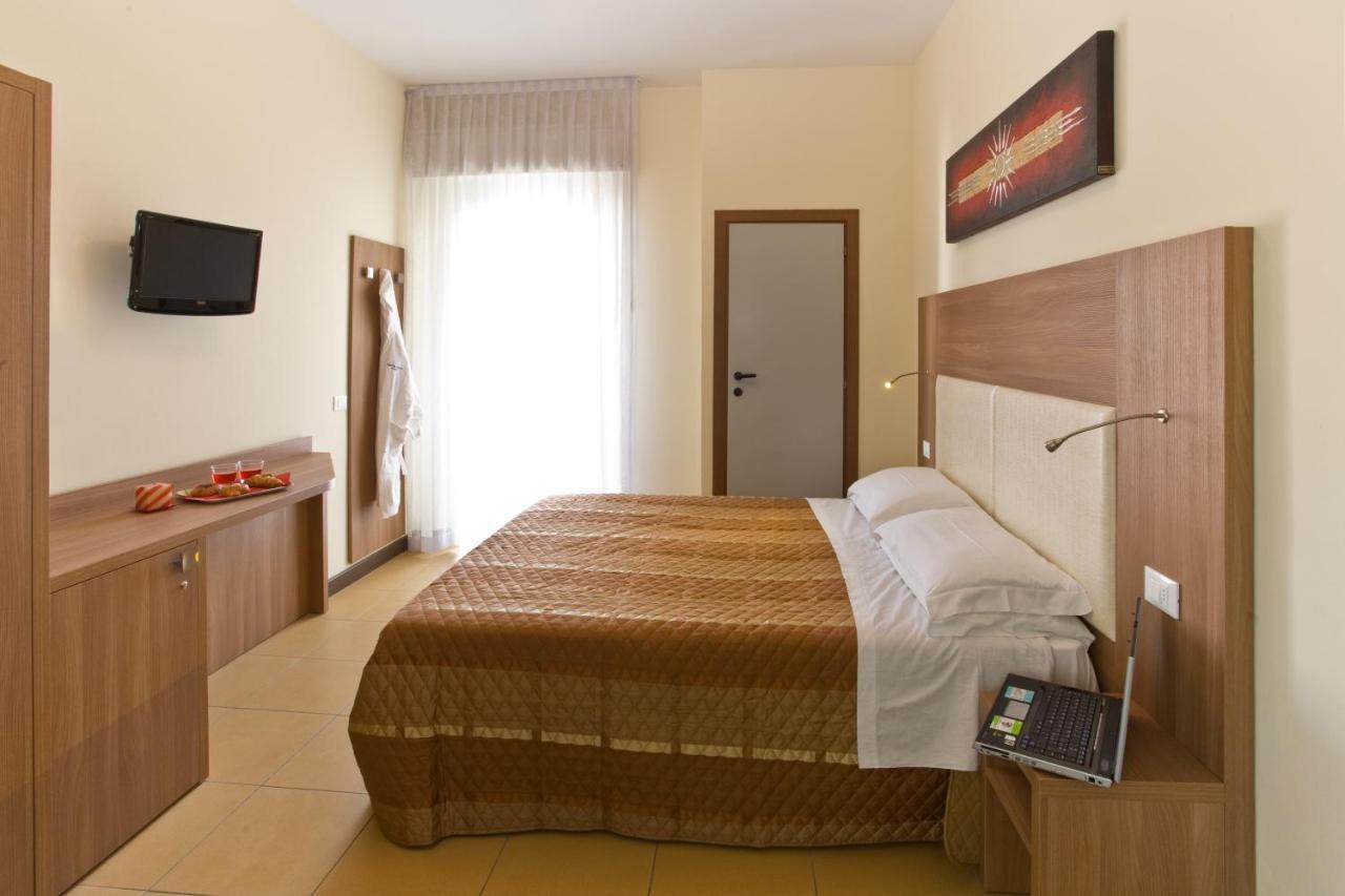 Hotel City Rimini Extérieur photo